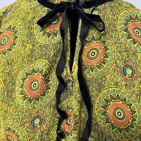 Iky & Me Flowy Mandala Cold Shoulder Ruffle Tie Up Top - Picture 13 of 16
